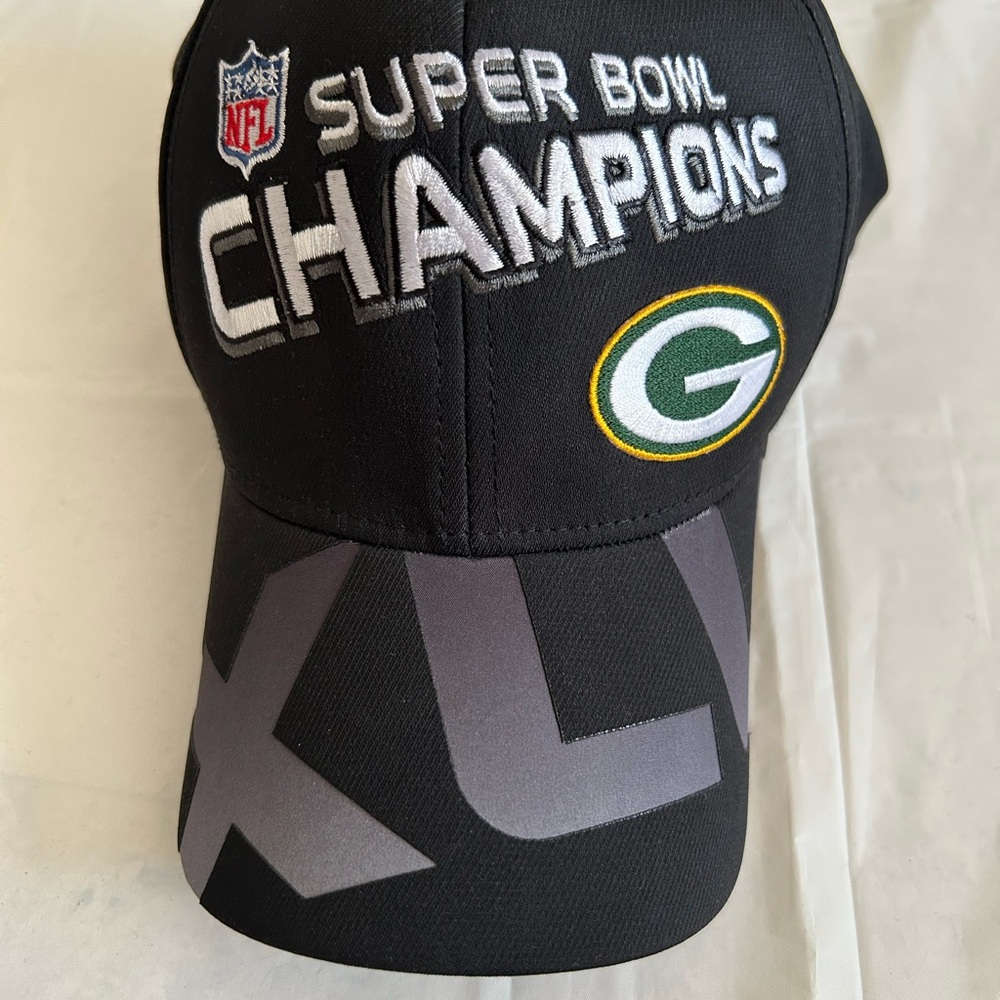 Green Bay Packers NWOT Super Bowl XVL baseball cap/hat